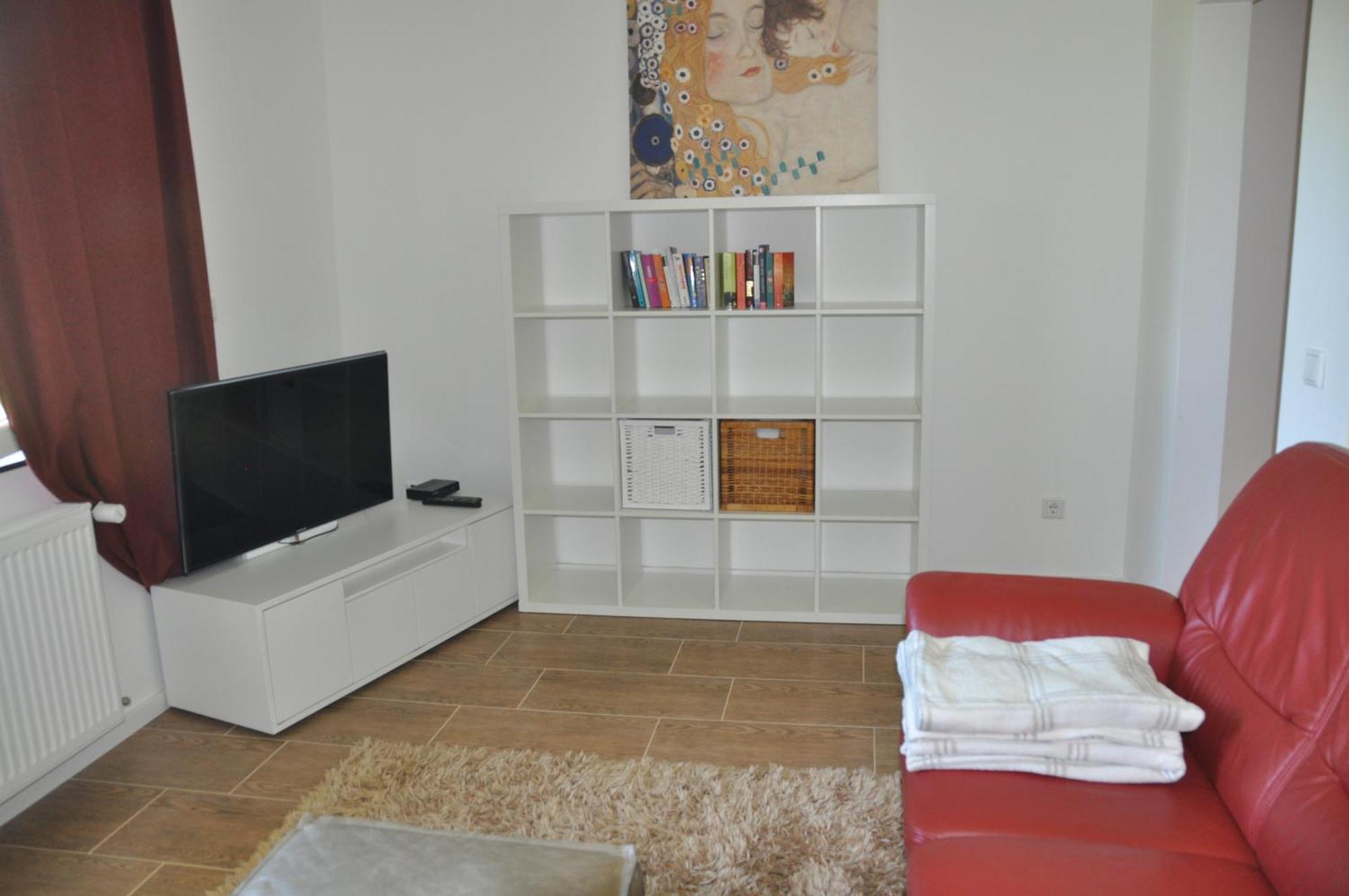 2-Zimmer Wohnung Mit Terrasse, Fernblick, Natur, Ruhig - Marburg Eksteriør billede