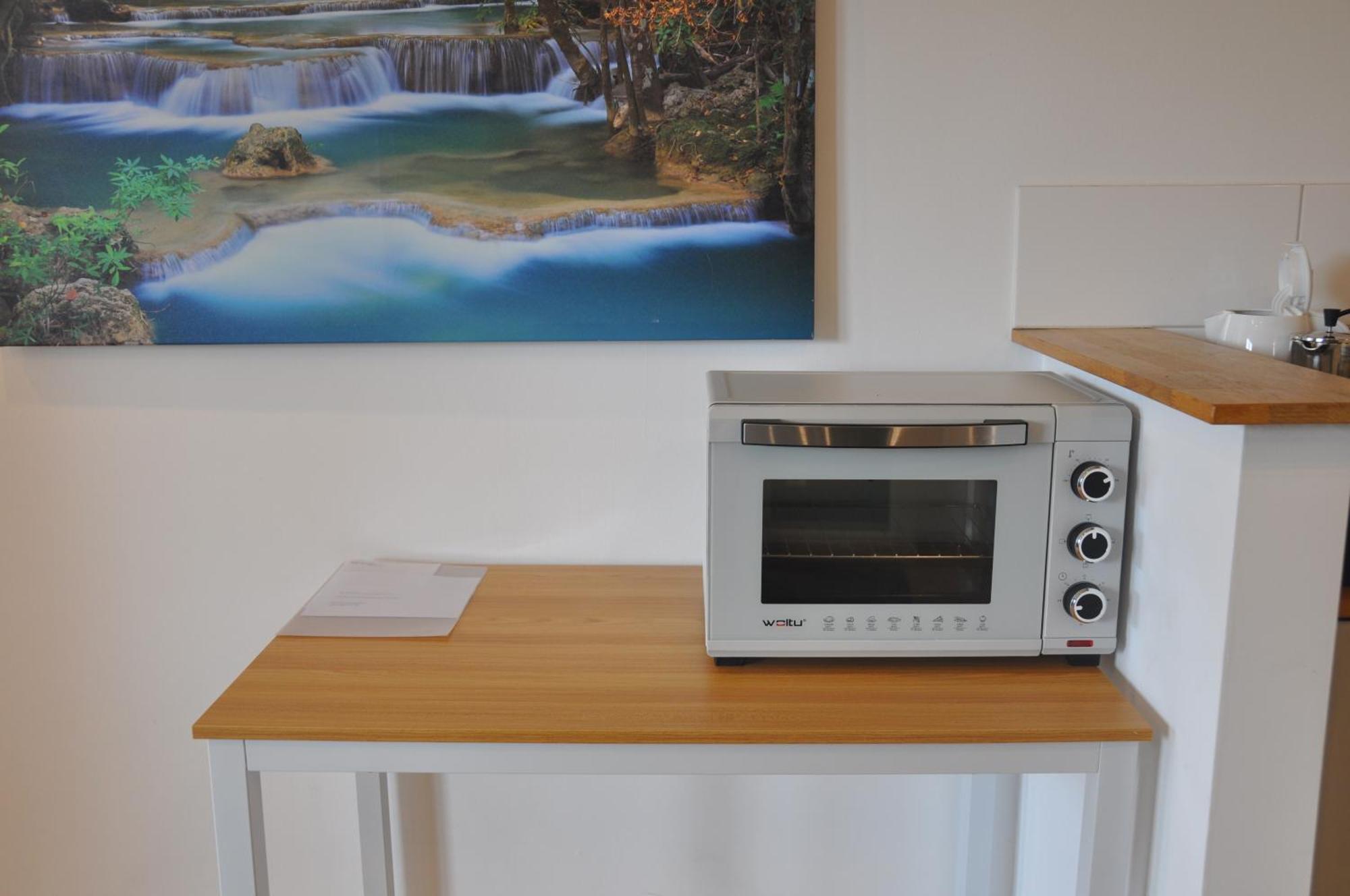 2-Zimmer Wohnung Mit Terrasse, Fernblick, Natur, Ruhig - Marburg Eksteriør billede